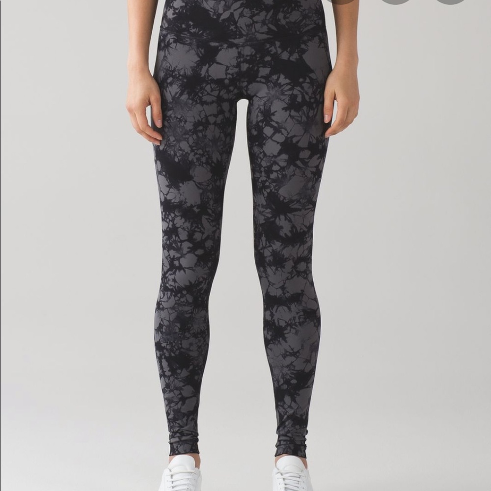 Grey shibori Lululemon Leggings